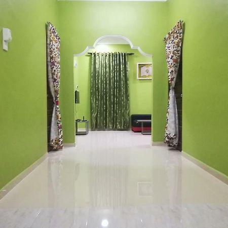 Homestay Damai Yusmila Kuala Terengganu Eksteriør bilde