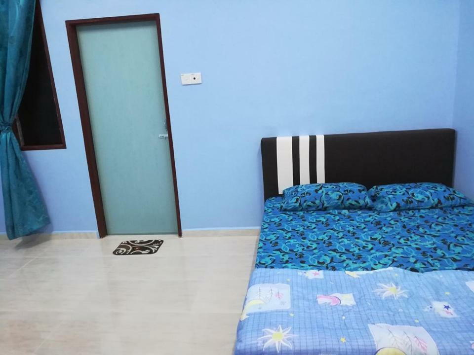 Homestay Damai Yusmila Kuala Terengganu Eksteriør bilde