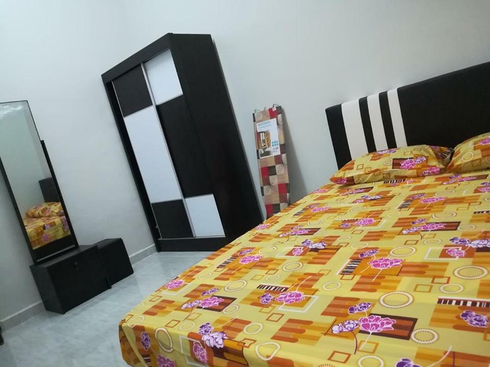 Homestay Damai Yusmila Kuala Terengganu Eksteriør bilde