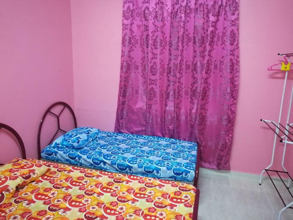 Homestay Damai Yusmila Kuala Terengganu Eksteriør bilde
