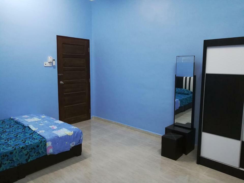 Homestay Damai Yusmila Kuala Terengganu Eksteriør bilde